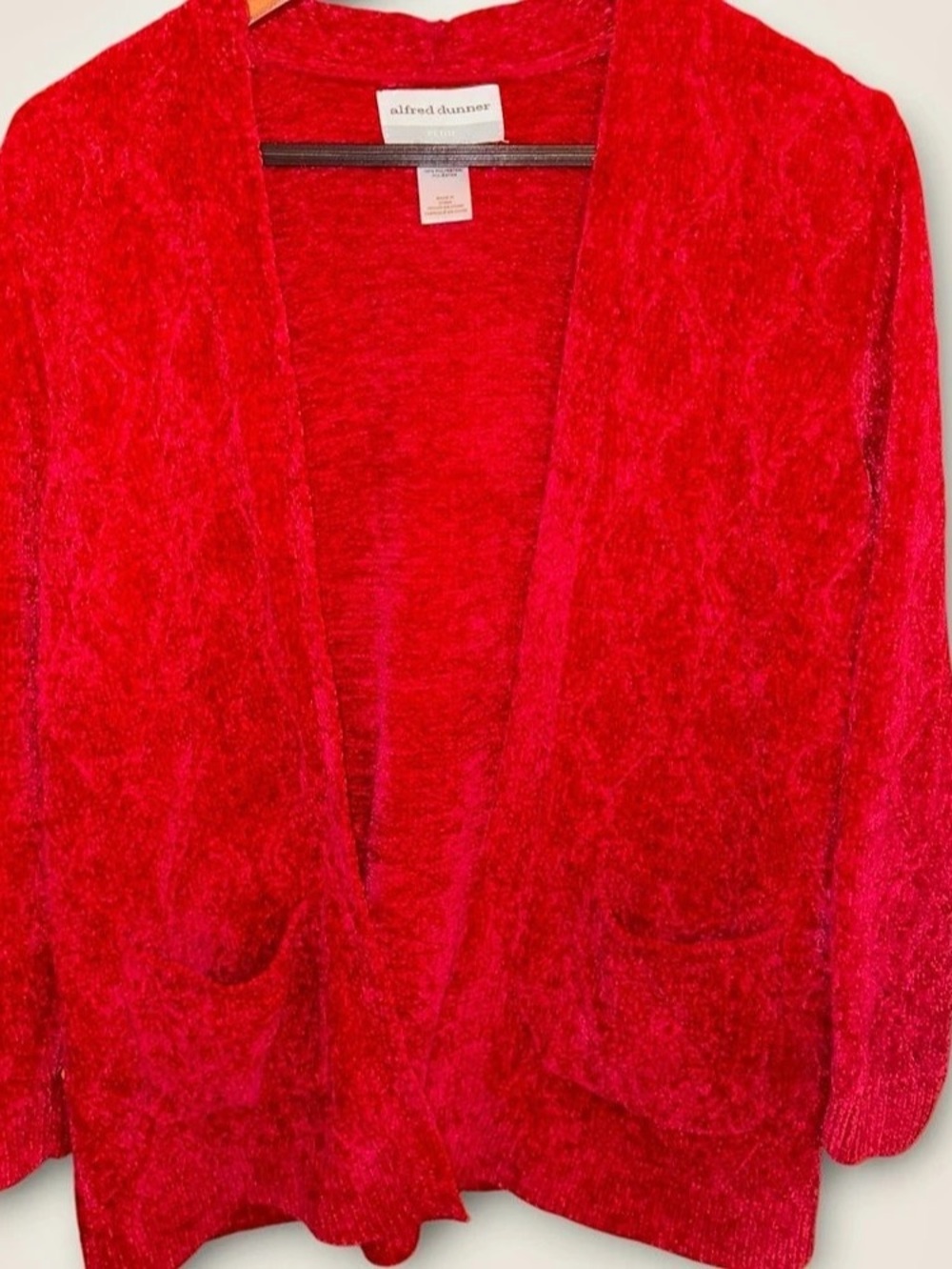 Vintage alfred dunner Red Chenille Cardigan Size Medium Like New